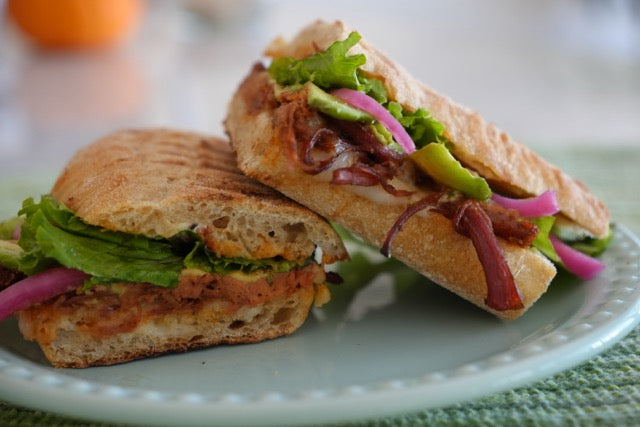 Sándwich de Brisket Adobado