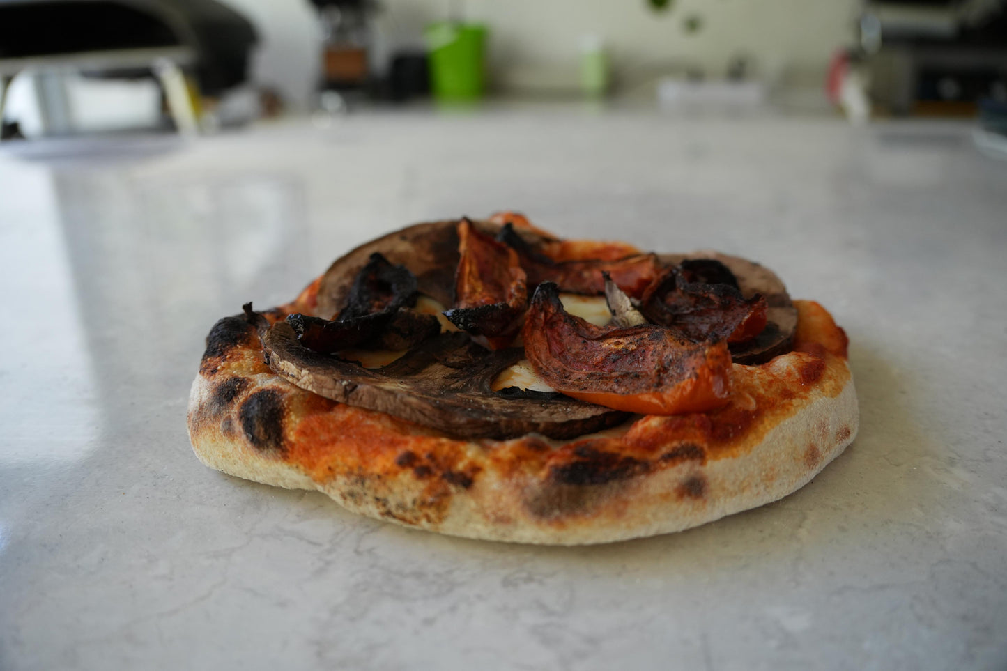 Pizza de Portobello y Jitomate Rostizado